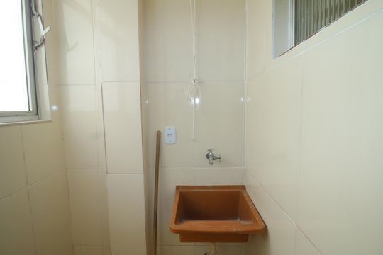 Área de Serviço de apartamento para alugar com 2 quartos, 49m² em Irajá, Rio de Janeiro