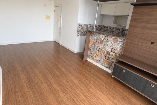 Sala de apartamento para alugar com 2 quartos, 60m² em Picanço, Guarulhos