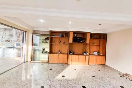 Apartamento à venda com 3 quartos, 230m² em Buritis, Belo Horizonte