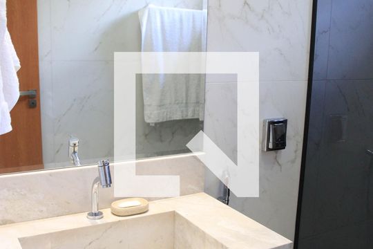 Casa à venda com 3 quartos, 190m² em Feliz, Goiânia