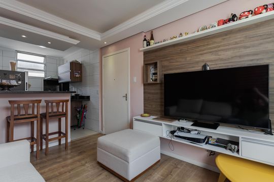 Sala de apartamento à venda com 2 quartos, 44m² em Jardim Itu, Porto Alegre