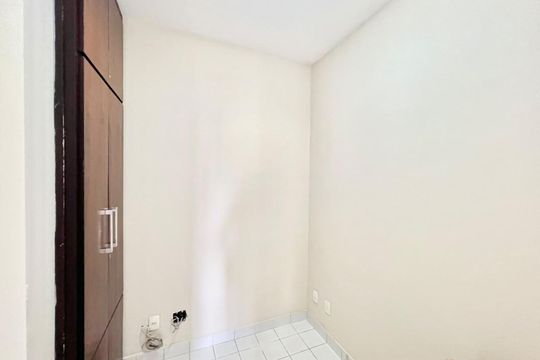 Área de Serviço - DCE de apartamento para alugar com 3 quartos, 170m² em Grajaú, Belo Horizonte