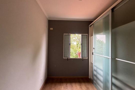 Casa de Condomínio para alugar com 2 quartos, 65m² em Bairro do Maranhao, Cotia
