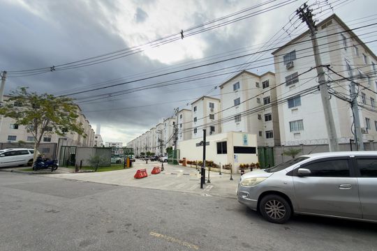 Fachada de apartamento para alugar com 2 quartos, 42m² em Brás de Pina, Rio de Janeiro