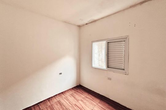 Quarto 2 de casa para alugar com 3 quartos, 125m² em Jardim Helena, São Paulo