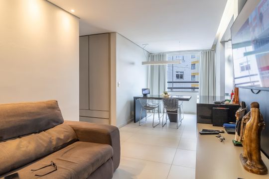 Apartamento à venda com 2 quartos, 55m² em Grajaú, Belo Horizonte