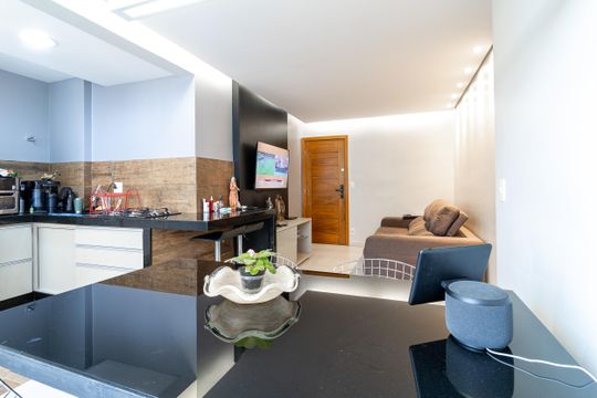 Apartamento à venda com 2 quartos, 55m² em Grajaú, Belo Horizonte