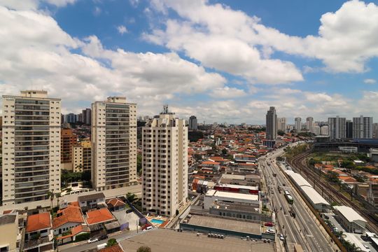 Vista Varanda da Sala de apartamento para alugar com 2 quartos, 39m² em Vila Sonia, São Paulo