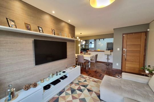 Sala de apartamento à venda com 4 quartos, 126m² em Serra, Belo Horizonte