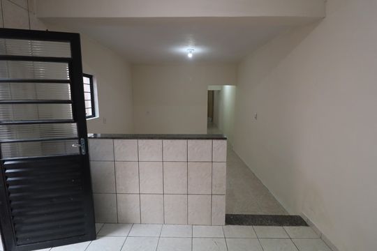Casa para alugar com 2 quartos, 125m² em Jardim Santa Claudia, Sorocaba