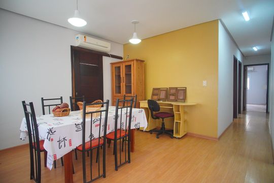Sala de casa para alugar com 3 quartos, 180m² em Feitoria, São Leopoldo