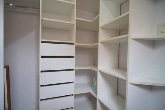 Closet de casa para alugar com 3 quartos, 180m² em Feitoria, São Leopoldo