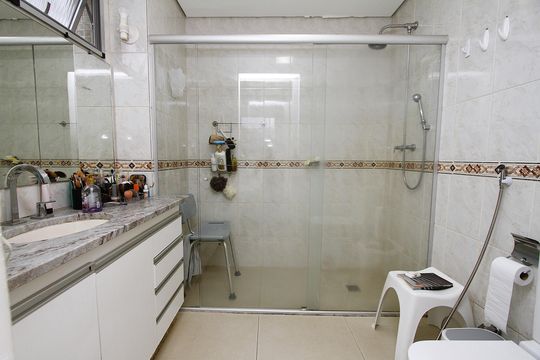 Banheiro da Suíte de apartamento à venda com 3 quartos, 120m² em São Bento, Belo Horizonte