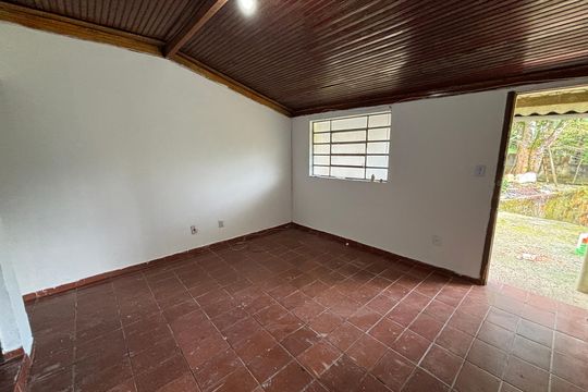Sala de casa à venda com 3 quartos, 300m² em Pilar Velho, Ribeirão Pires
