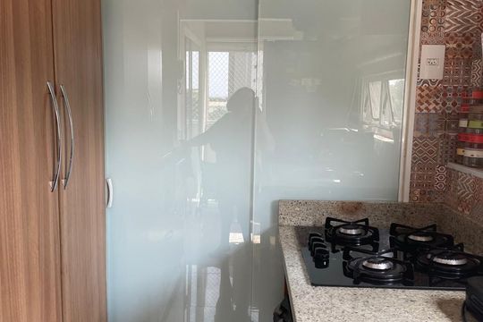 Cozinha de apartamento à venda com 3 quartos, 60m² em Vila Eldizia, Santo André