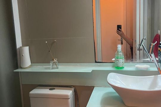 Banheiro de apartamento à venda com 3 quartos, 60m² em Vila Eldizia, Santo André