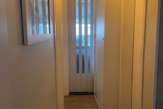 Corredor de apartamento à venda com 3 quartos, 60m² em Vila Eldizia, Santo André