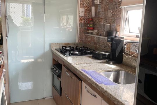 Cozinha de apartamento à venda com 3 quartos, 60m² em Vila Eldizia, Santo André