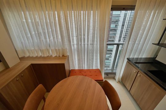 Varanda de kitnet/studio para alugar com 1 quarto, 30m² em Vila Clementino, São Paulo