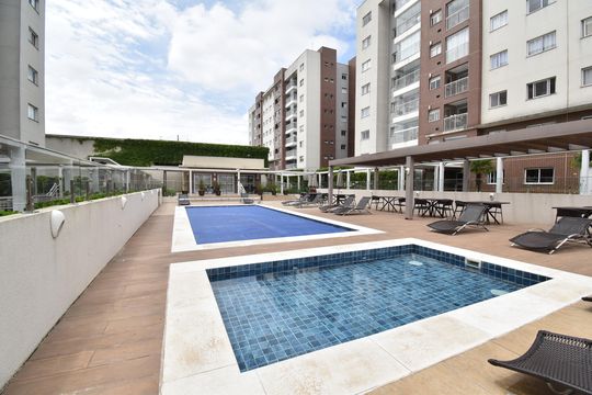 Área comum - Piscina de apartamento para alugar com 2 quartos, 62m² em Fanny, Curitiba