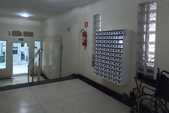 Área Comun - Hall de Entrada de apartamento para alugar com 1 quarto, 44m² em Ponta da Praia, Santos
