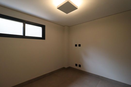 Quarto térreo de casa de condomínio para alugar com 6 quartos, 343m² em Residencial E Empresarial Alphaville, Ribeirão Preto
