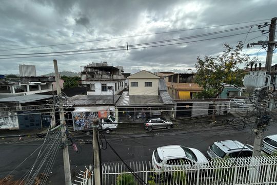 Vista do Quarto 2 de casa para alugar com 2 quartos, 79m² em Del Castilho, Rio de Janeiro
