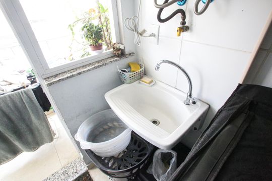 Área de Serviço de apartamento à venda com 2 quartos, 60m² em Taquara, Rio de Janeiro