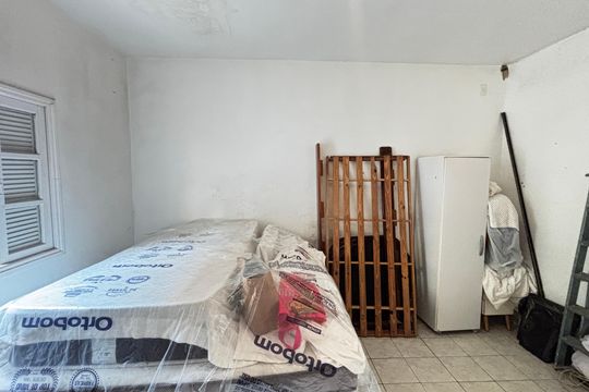 Porão - Quarto de casa à venda com 3 quartos, 200m² em Vila Pires, Santo André