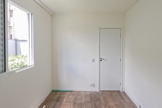 Apartamento para alugar com 2 quartos, 60m² em Jardim do Tiro, São Paulo