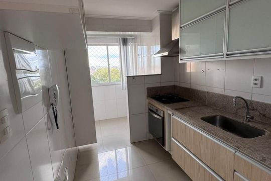 Cozinha de apartamento para alugar com 2 quartos, 70m² em Cabula, Salvador