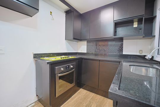 Cozinha de casa de condomínio à venda com 2 quartos, 72m² em Vila Dalila, São Paulo