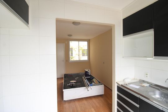 Cozinha de apartamento para alugar com 2 quartos, 38m² em Colônia (zona Leste), São Paulo