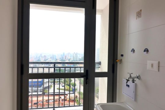 Cozinha e Área de Serviço de apartamento para alugar com 2 quartos, 50m² em Planalto, São Bernardo do Campo
