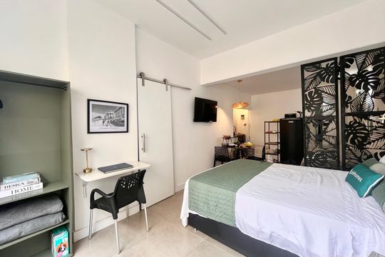 Kitnet/Studio à venda com 1 quarto, 29m² em Copacabana, Rio de Janeiro
