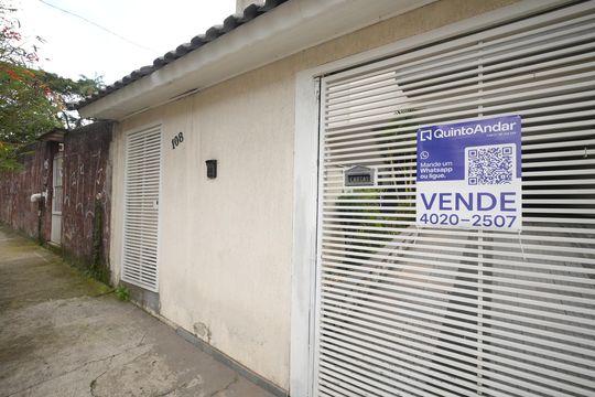 Placa  de casa à venda com 2 quartos, 55m² em Paraíso, Santo André