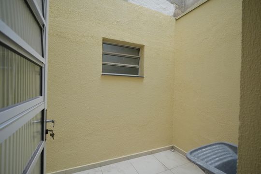 Área de Serviço de casa à venda com 2 quartos, 55m² em Paraíso, Santo André