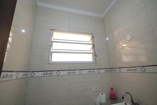 Banheiro da Suite  de casa à venda com 2 quartos, 55m² em Paraíso, Santo André