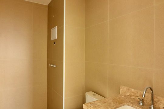 Banheiro Social de apartamento à venda com 2 quartos, 50m² em Planalto, São Bernardo do Campo