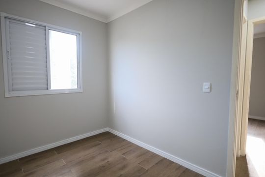 Quarto 2 de apartamento para alugar com 2 quartos, 48m² em São Pedro, Osasco