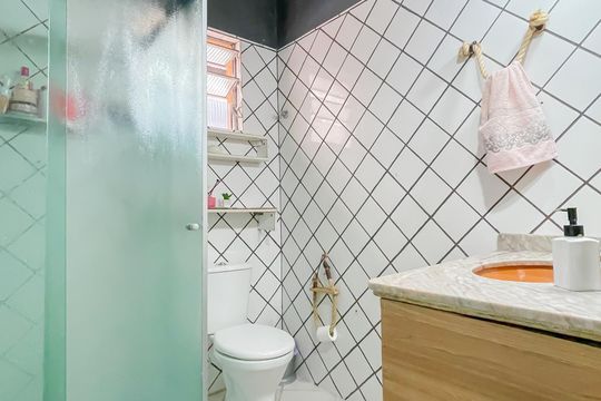 Banheiro de casa para alugar com 2 quartos, 125m² em Centro, Osasco