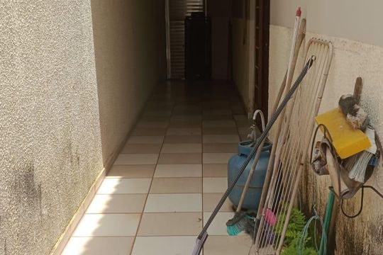 Área externa de casa à venda com 3 quartos, 135m² em Parque Bandeirantes I (Nova Veneza), Sumaré