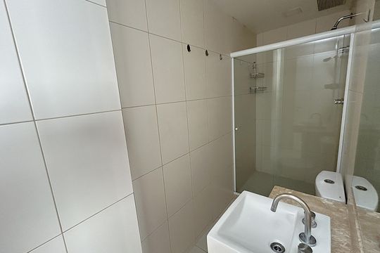 Banheiro de apartamento à venda com 2 quartos, 65m² em Méier, Rio de Janeiro