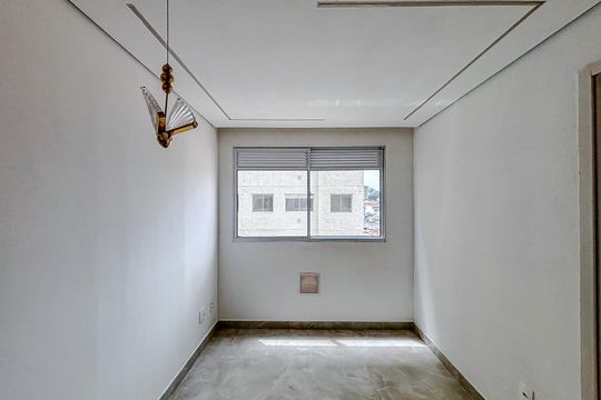 Apartamento para alugar com 2 quartos, 34m² em Vila California, São Paulo