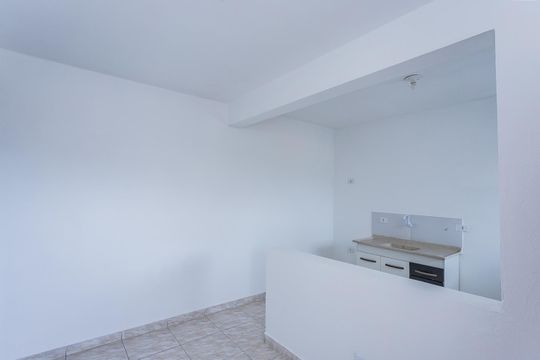 Sala, cozinha e área de serviço de apartamento para alugar com 2 quartos, 33m² em Jardim Sydney, São Paulo