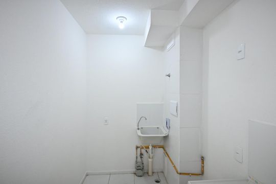 Área de Serviço  de apartamento à venda com 2 quartos, 35m² em Vila Suzana, São Paulo