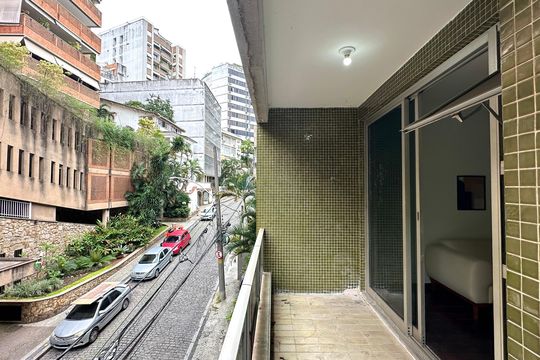 Apartamento para alugar com 4 quartos, 113m² em Lagoa, Rio de Janeiro