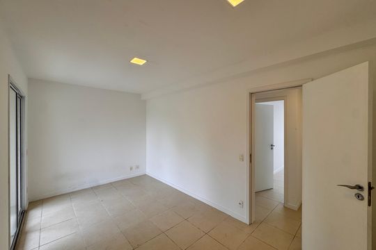 Suíte 3 de apartamento para alugar com 3 quartos, 158m² em Barra da Tijuca, Rio de Janeiro