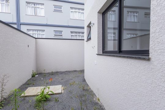Área externa - Serviço de apartamento à venda com 1 quarto, 45m² em Capão da Imbuia, Pinhais