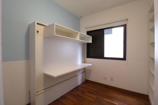Quarto 1 de apartamento para alugar com 2 quartos, 60m² em Vila Olímpia, São Paulo